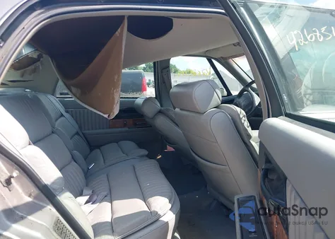 1996 Buick Park Avenue из США, поврежденный, VIN 1G4CW52K8TH604792